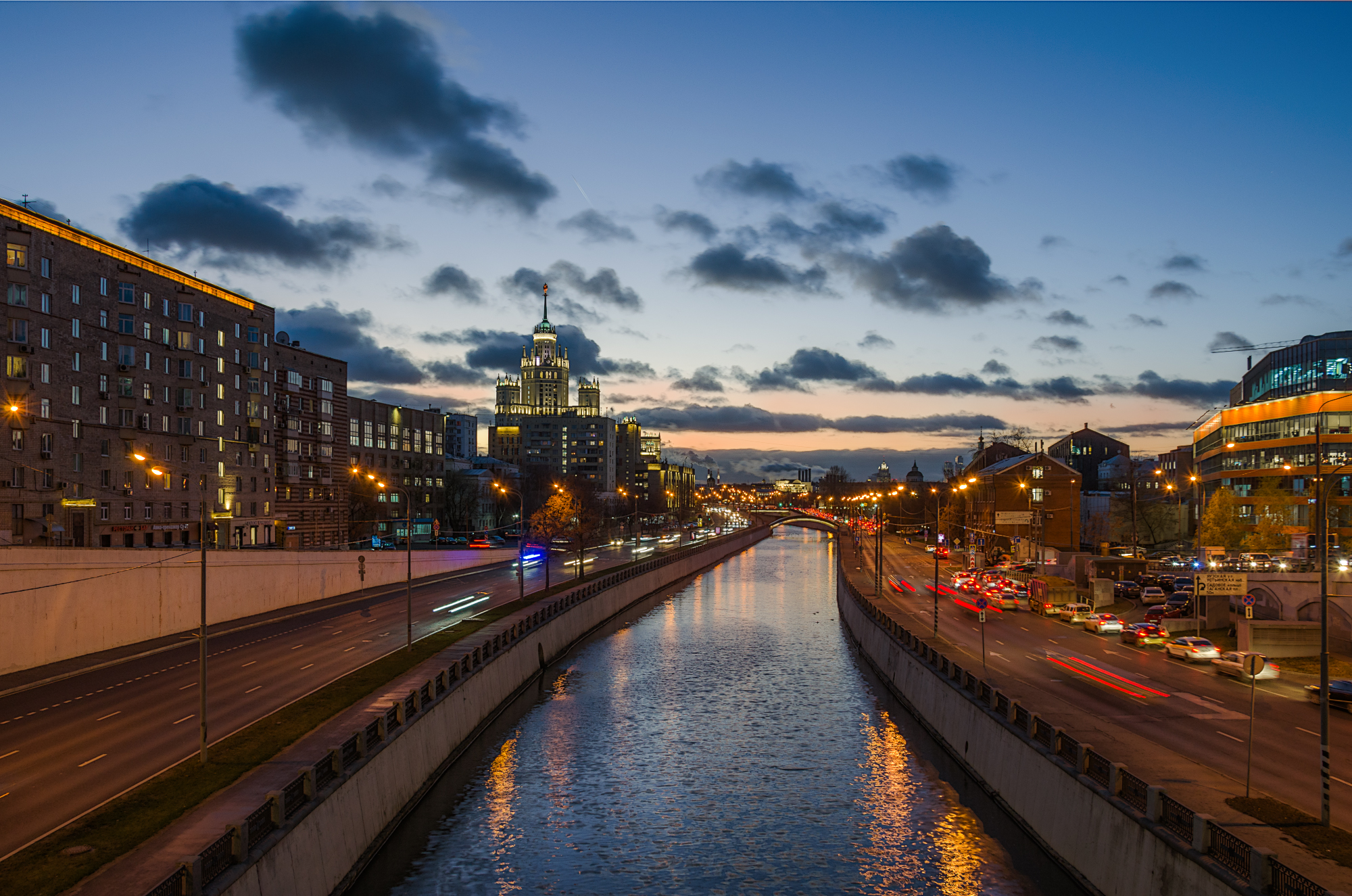 Вечер на Яузе