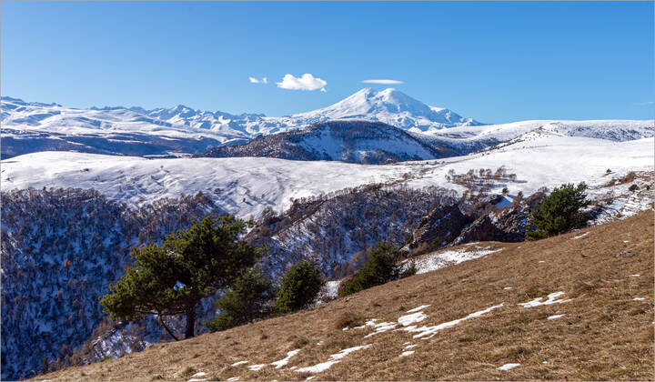 У подножия Эльбруса.