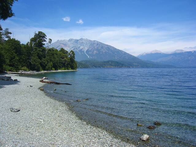 Озеро Гутьеррес, Аргентина.