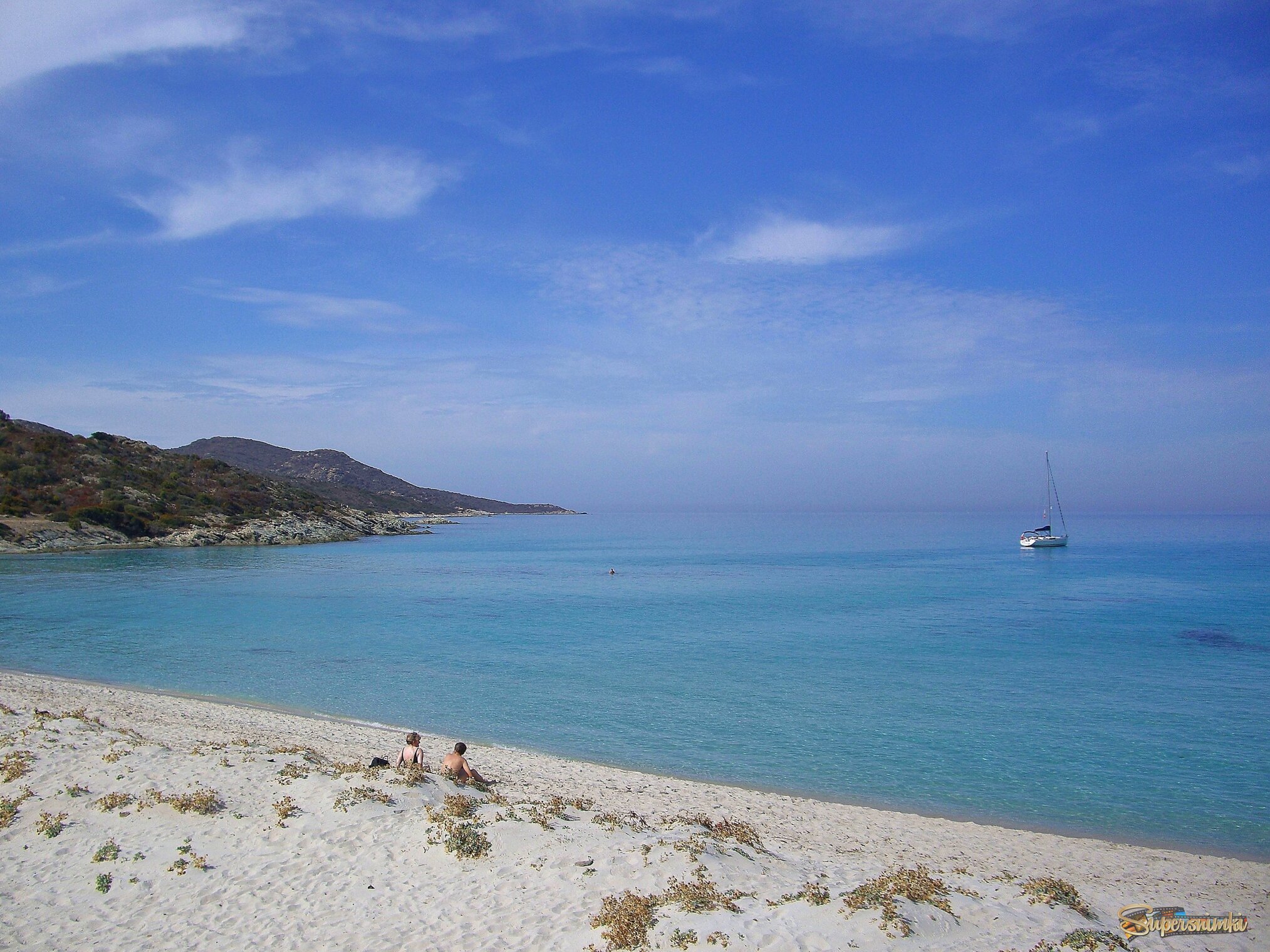 На Корсике.