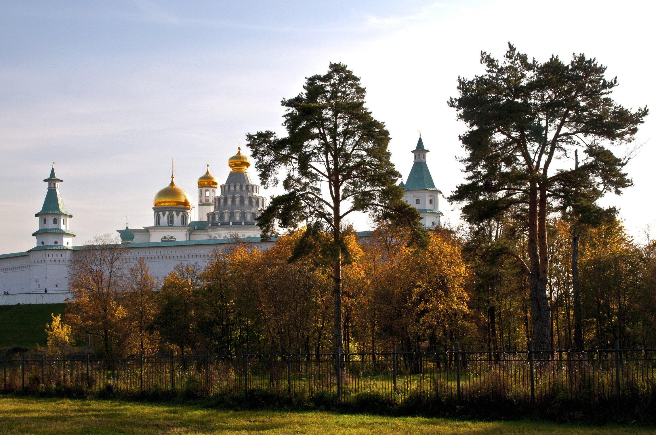 Воскресенский Ново-Иерусалимский монастырь