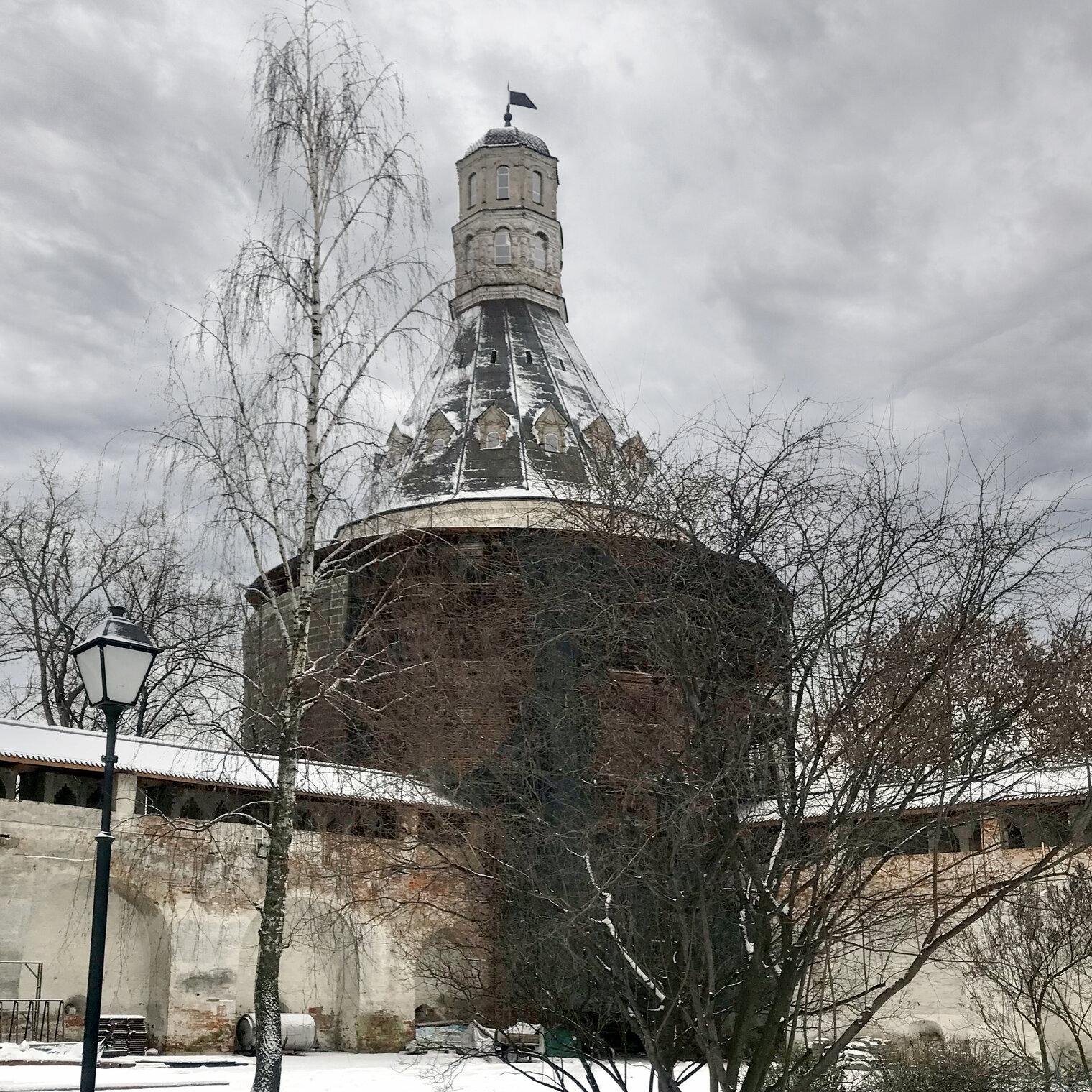 Симонов Успенский монастырь. Башня "Дуло"