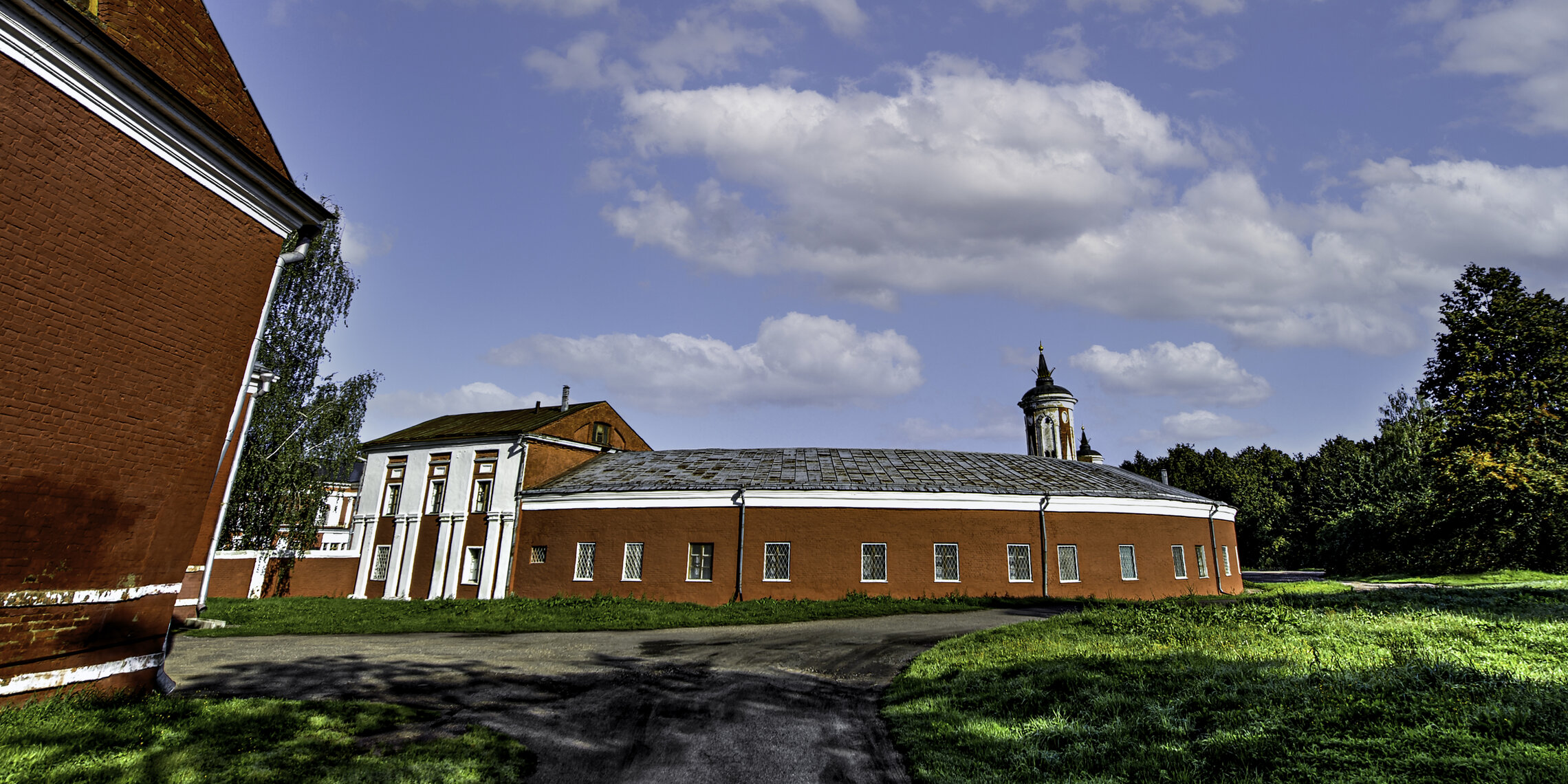 Усадьба Гончаровых (хозяйственные постройки)