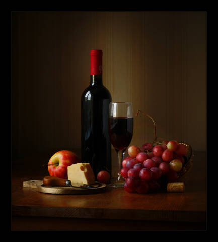 ... и сыра кусочек