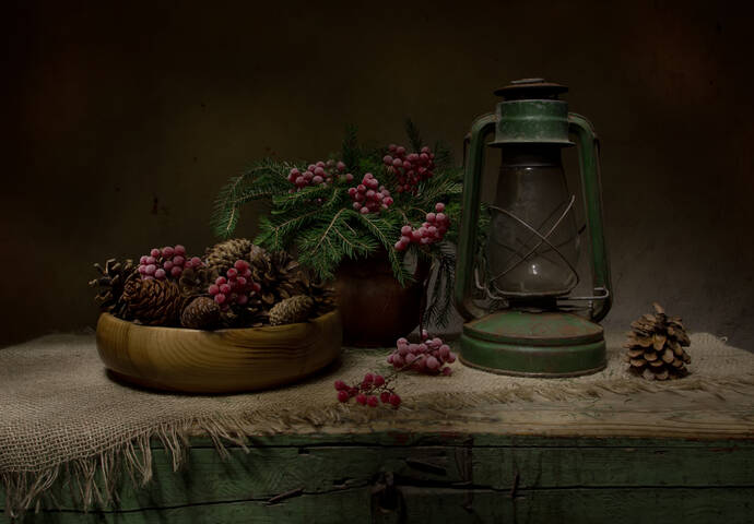 На старом сундуке...