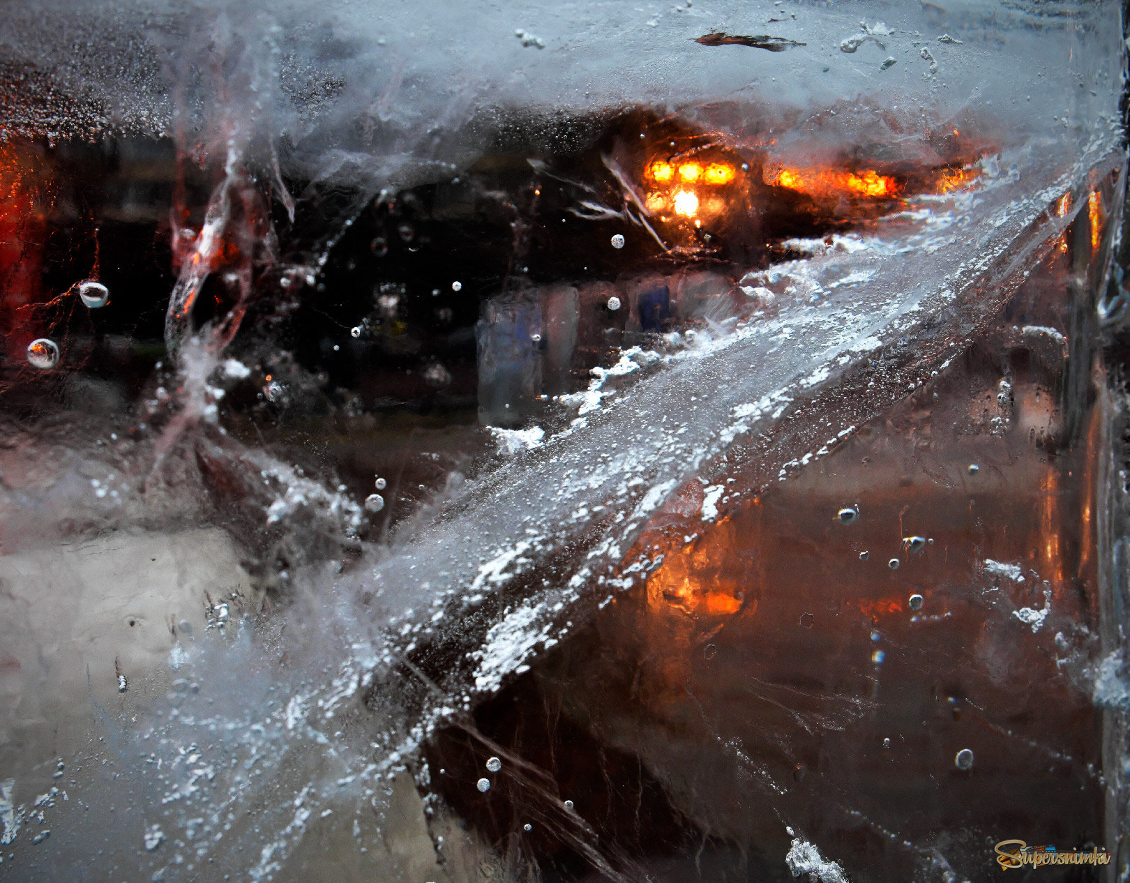 Ледяная стена