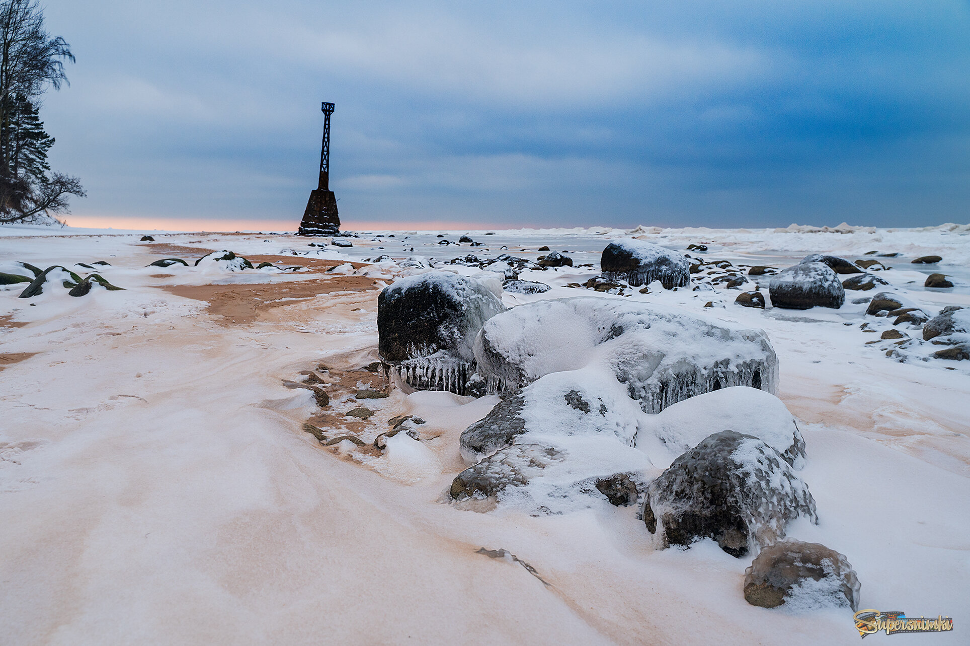 696e64ccc6f249fc8ce89f66