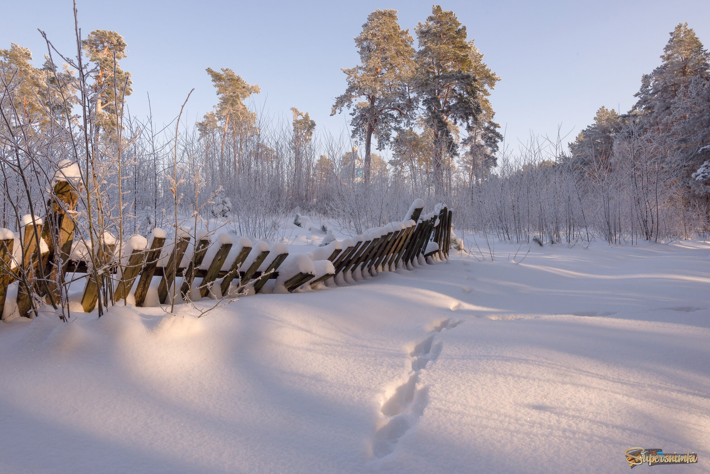 Зимняя дорога к  храму