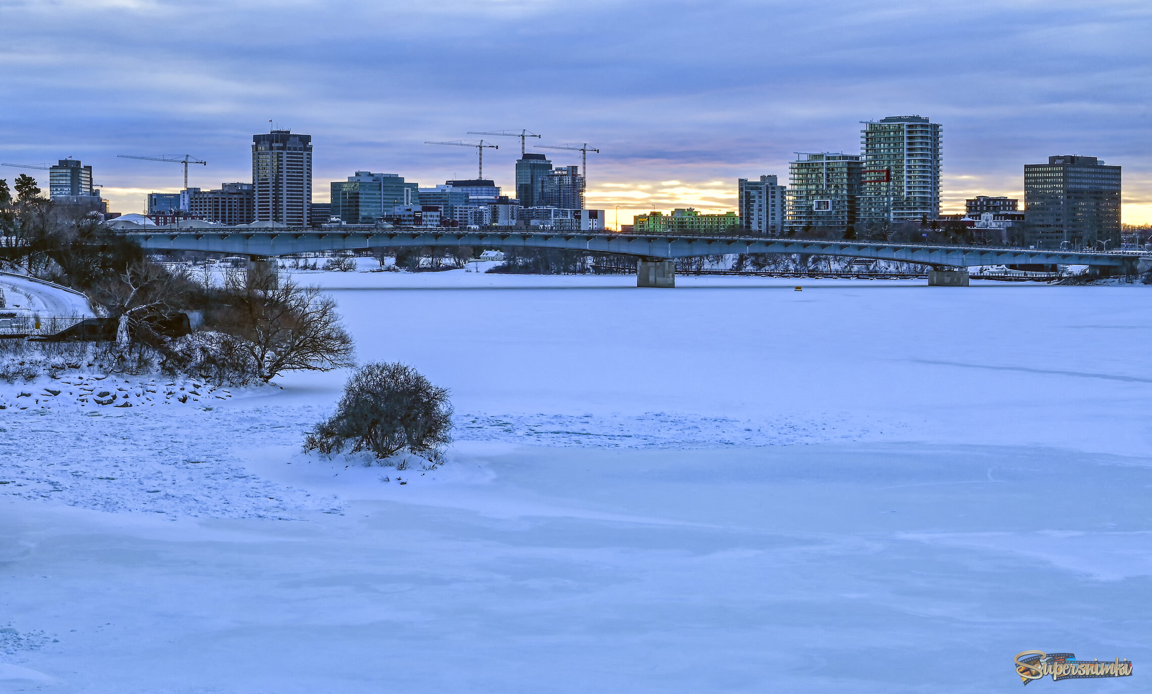 У слияния двух рек