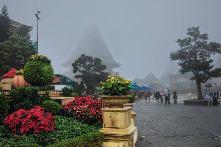 Парк развлечений Sun World Ba Na Hills