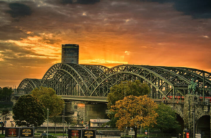 Hohenzollernbrücke