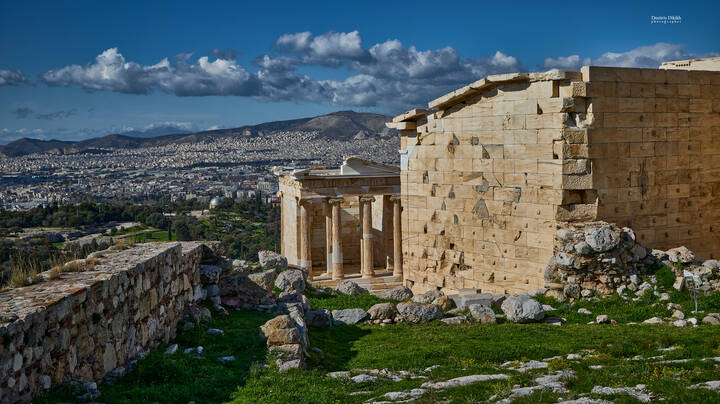 Афины...