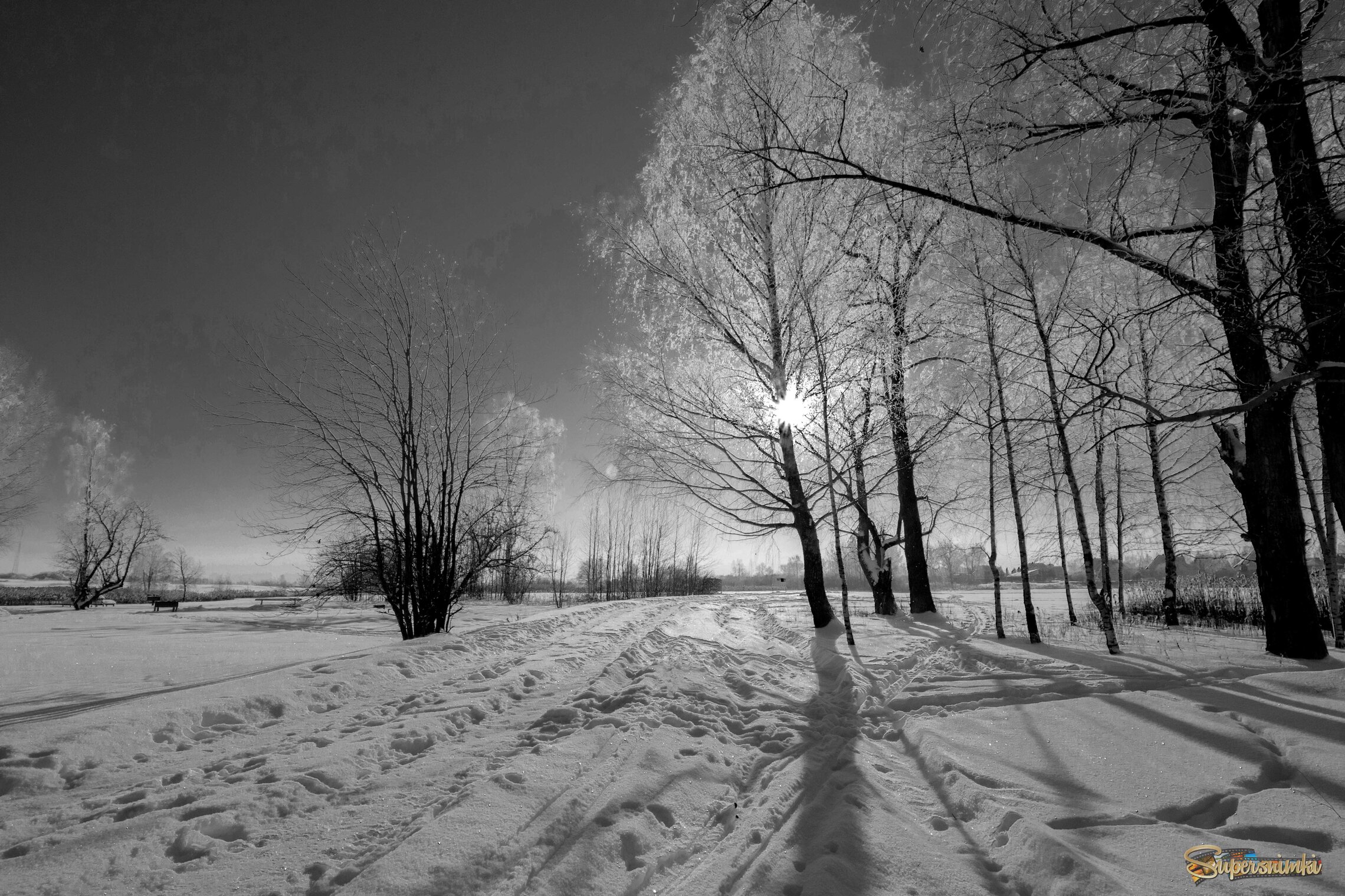 Дорога к озеру.