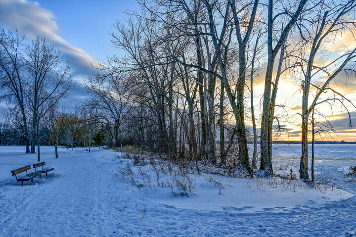У пляжа городского