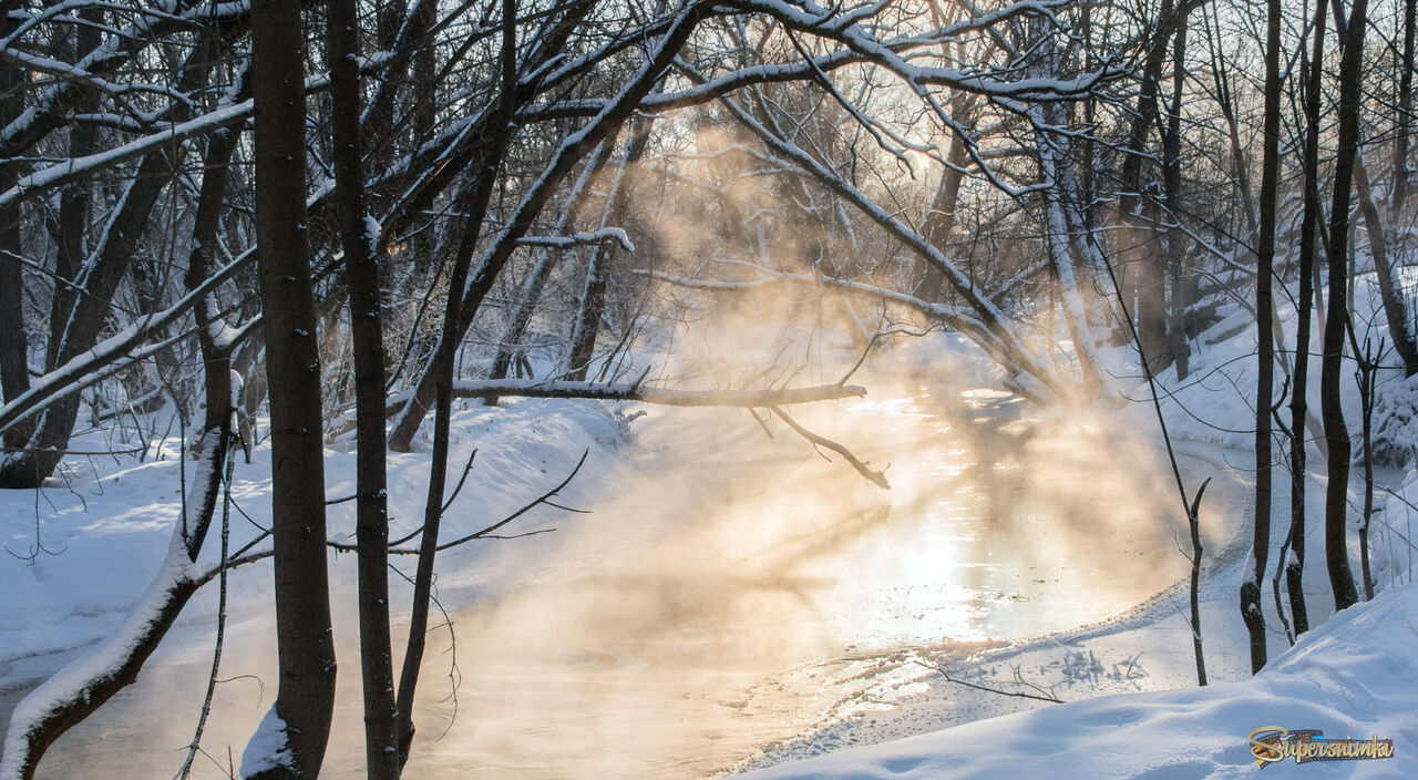 Река.