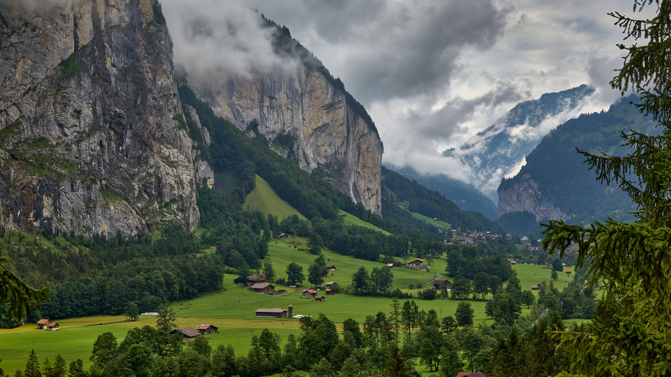 Швейцария...