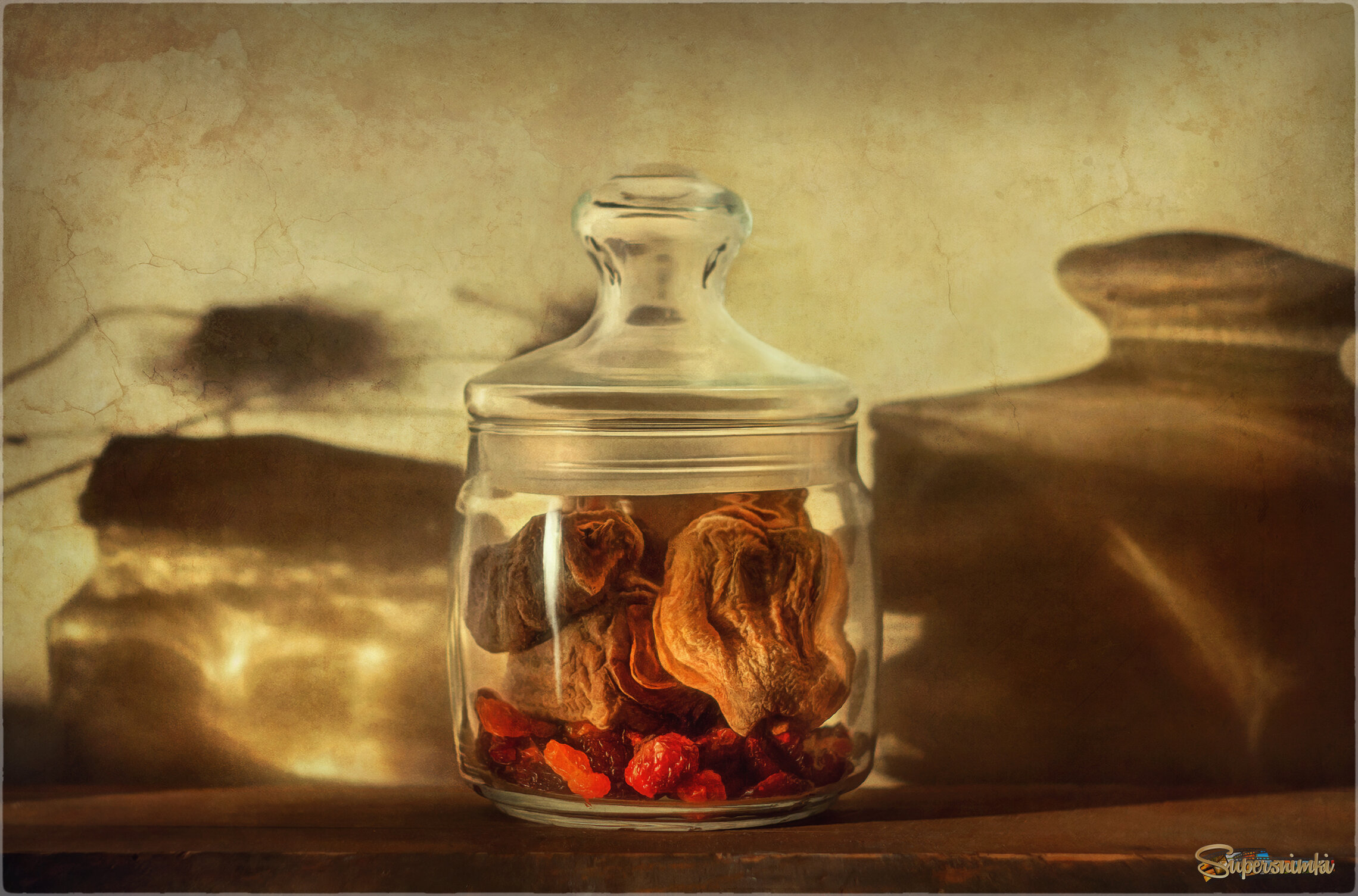 Баночка с инжиром и цукатами.