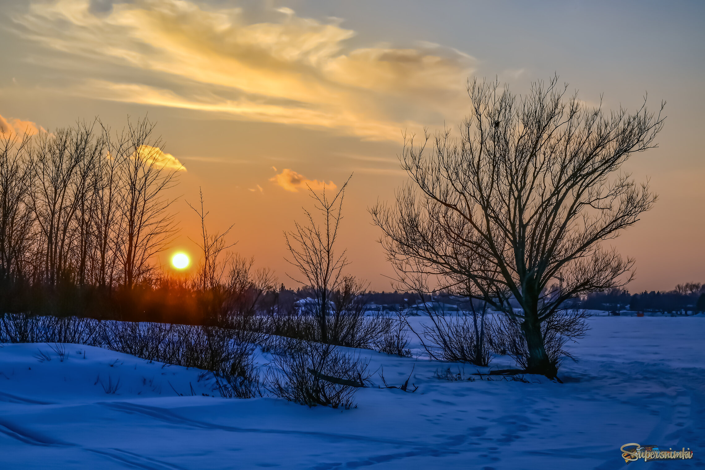 Пока не стаял снег