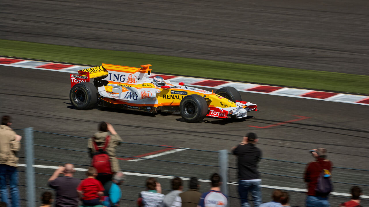 Формула 1 (F1)