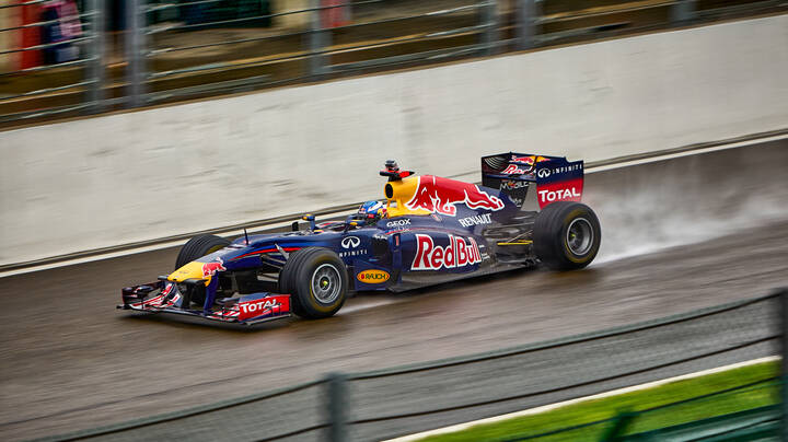 Формула 1 (F1)