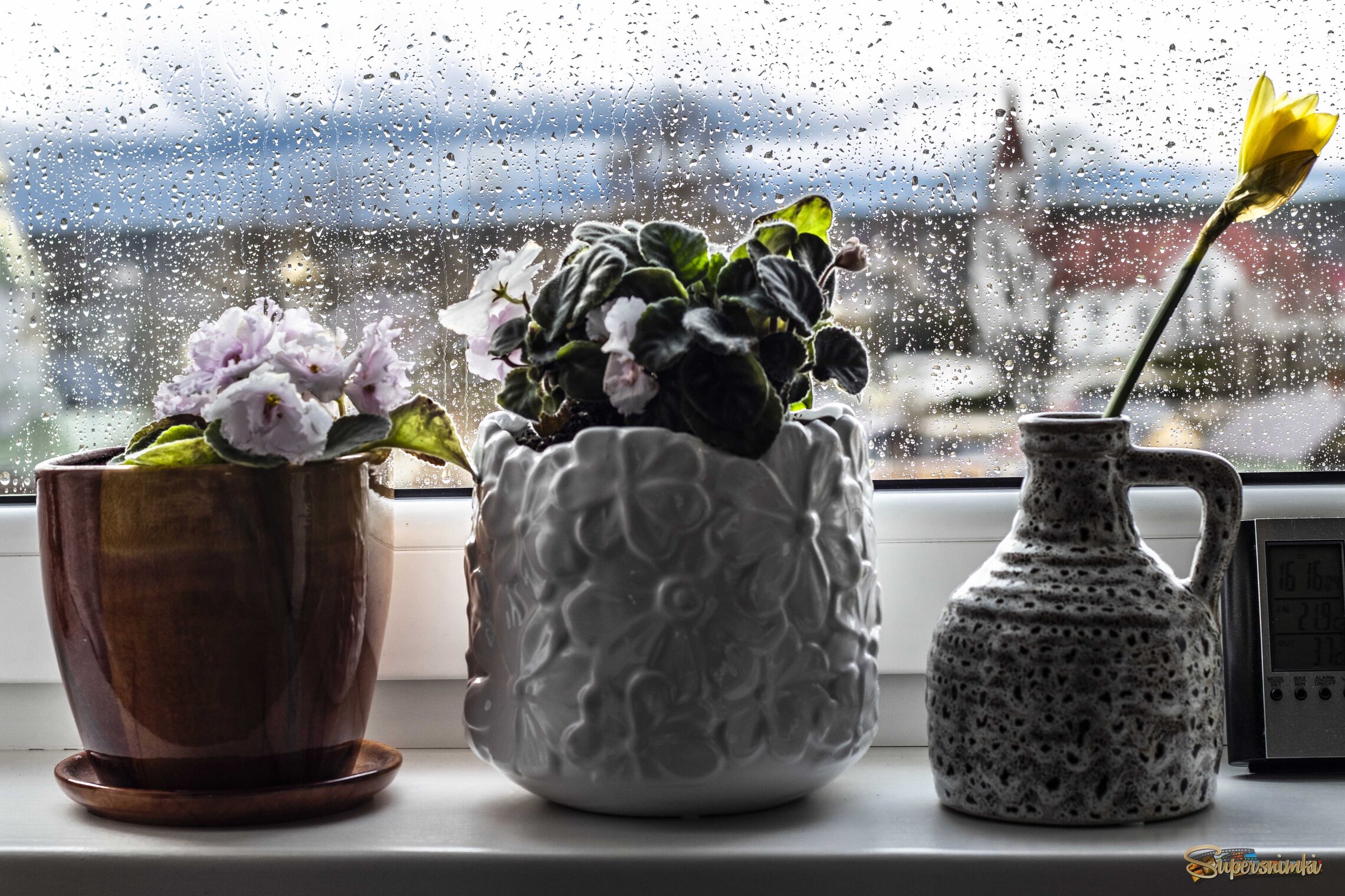 А за окном то дождь то ...