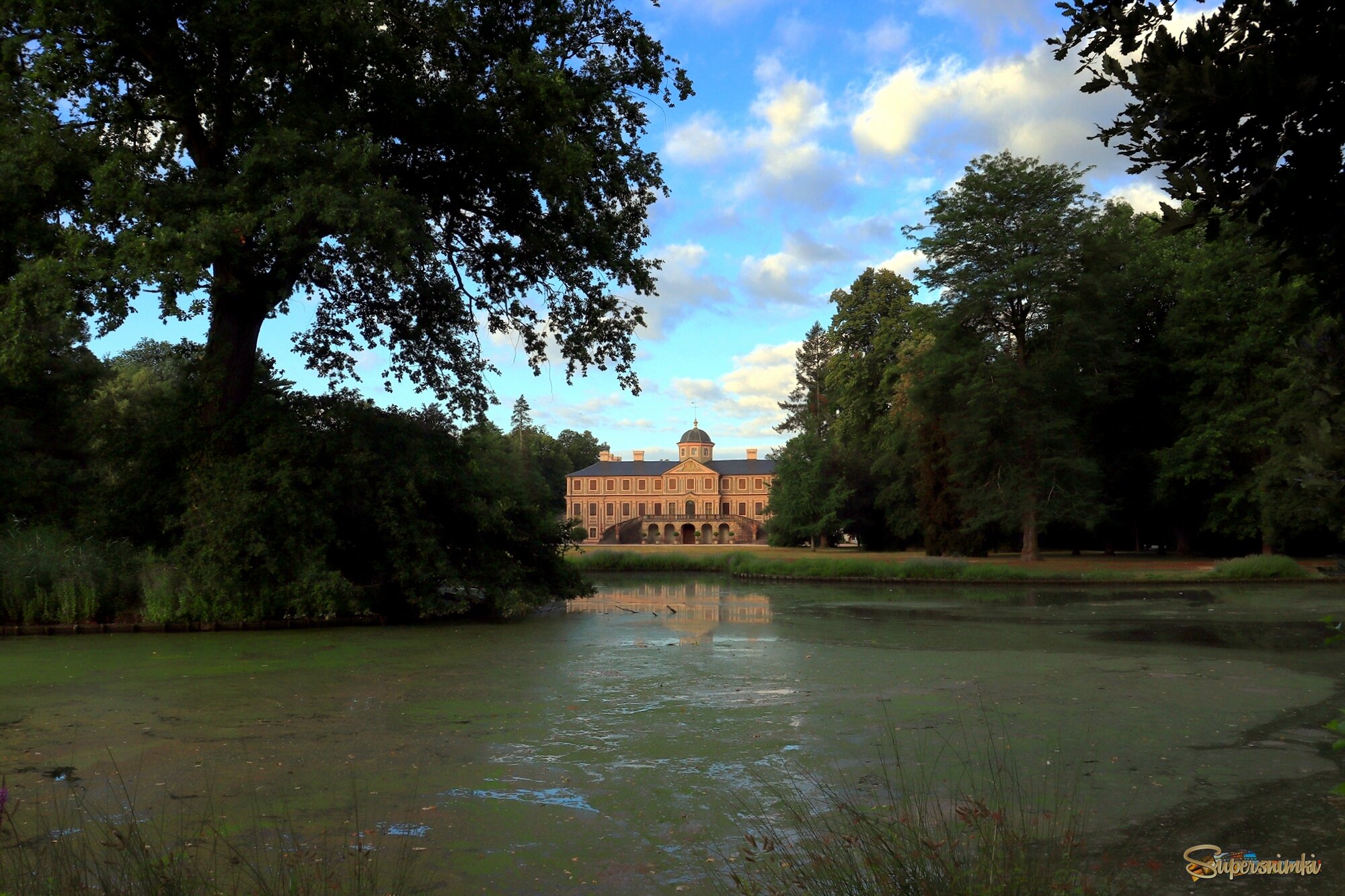 Замок Фаворит