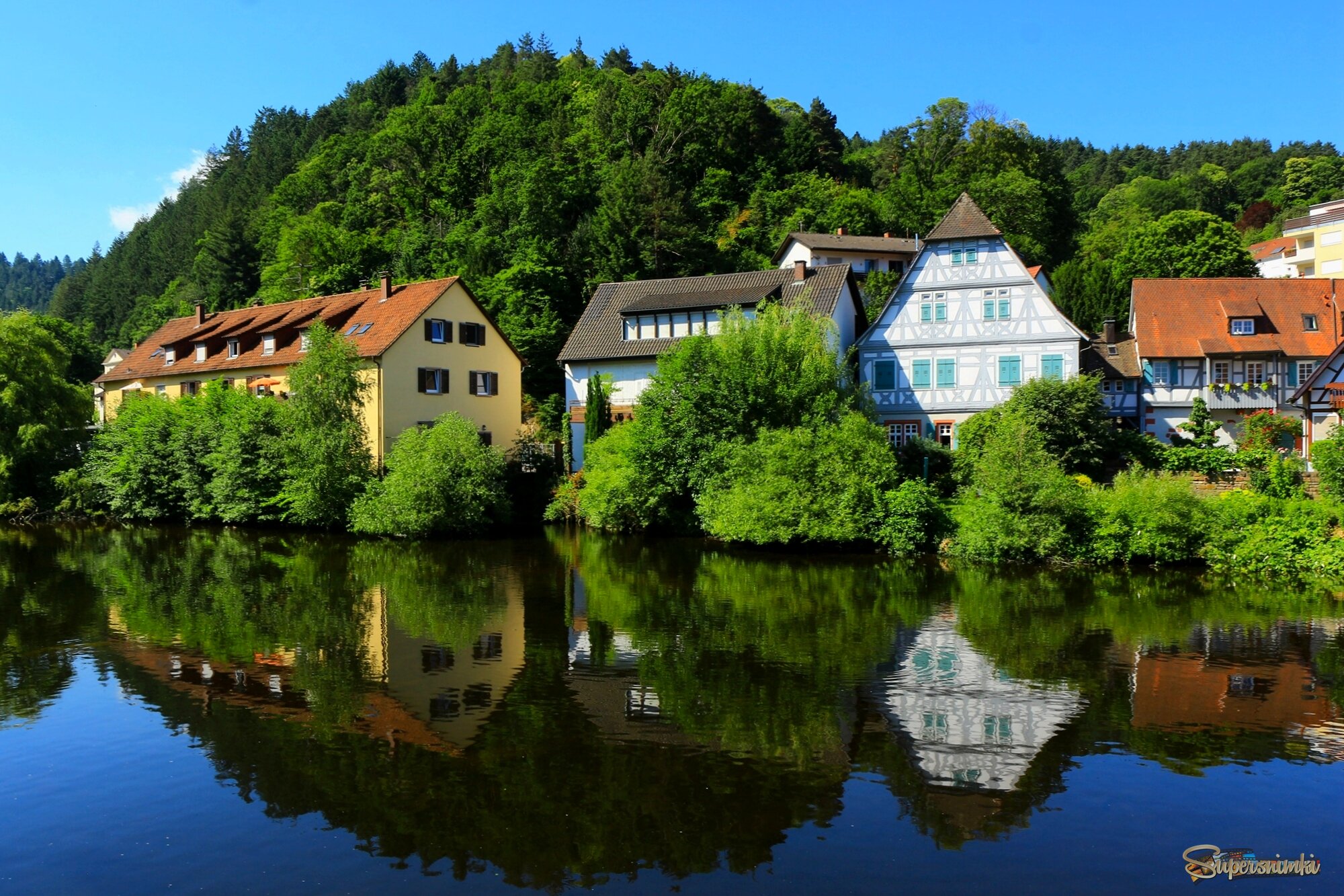 Городок наш небольшой