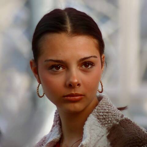  Кареглазая 