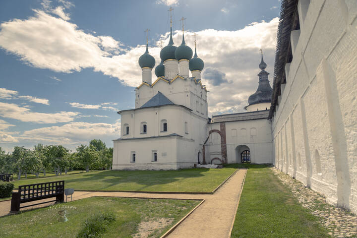 Церковь Воскресения Ростовского кремля.