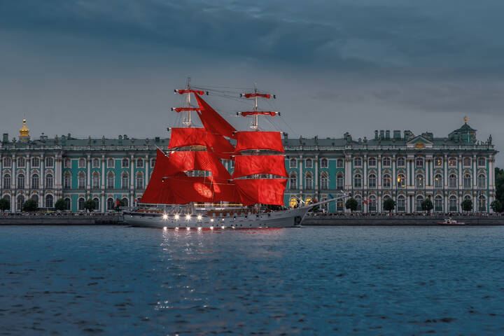 Про Питер.