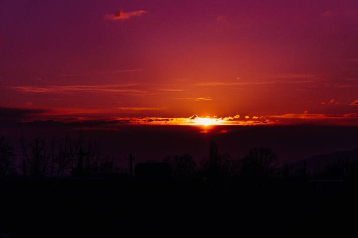 Mesmerizing sunset over a peaceful rural countryside