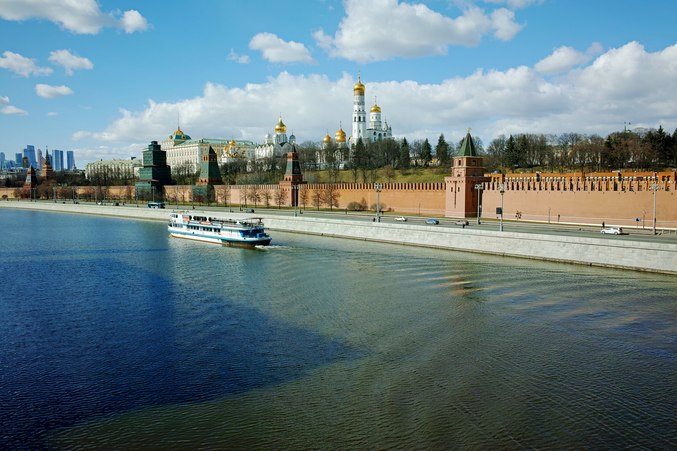 Кремлёвская набережная
