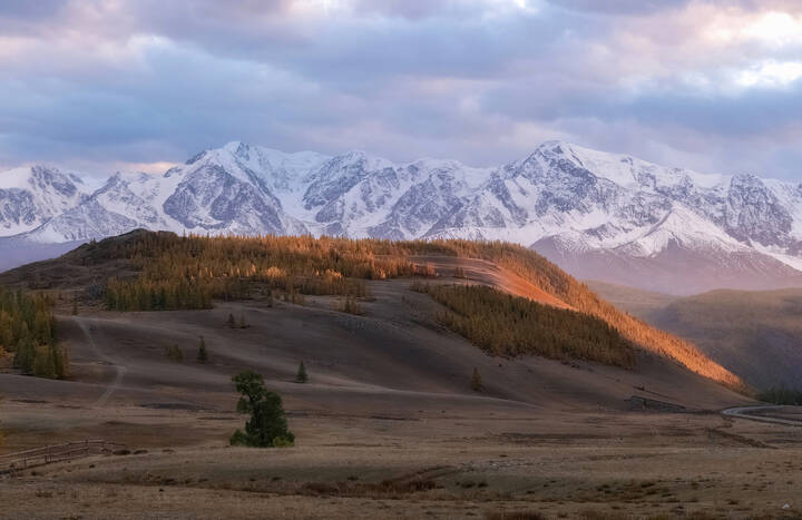 Закат в Курайской степи