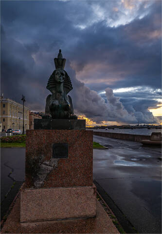 Сфинксы