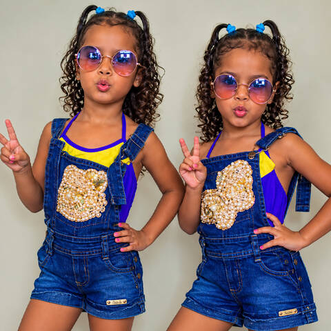 Alanna e Agatha as Gêmeas 