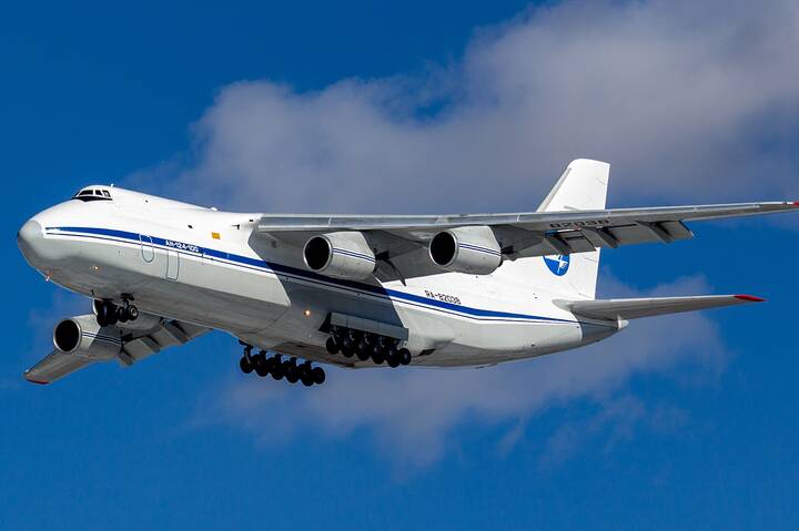 АН-124-100